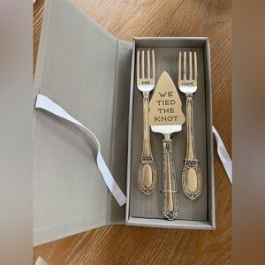 Mud Pie cake set with forks